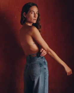 Outlet Bay Cruise Denim Jeans in Astral Blue Bottoms