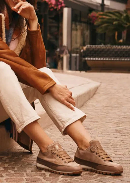 Fashion Candice Cooper Janis Low Sneaker Strip Taupe Gold Metallic Shoes