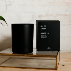 Hot dilo candle No. 02 Amber + Oakmoss Handmade Beauty | Wellness