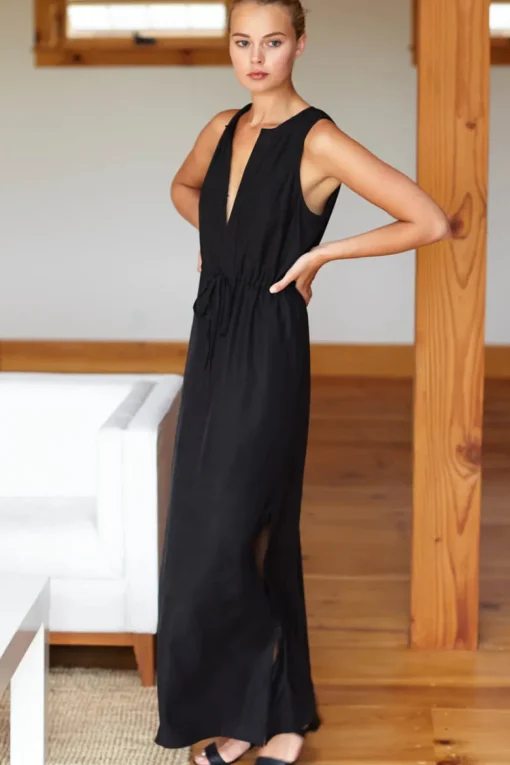 New Grecian Keyhole Dress in Black Dresses