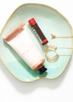 Hot Mint Ceramic Keepsake Dish Handmade Beauty | Wellness