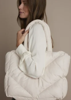 Best Summum Quilted Leather Puffy Shoulder Bag Cream Accessories