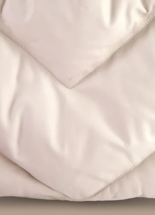 Best Summum Quilted Leather Puffy Shoulder Bag Cream Accessories