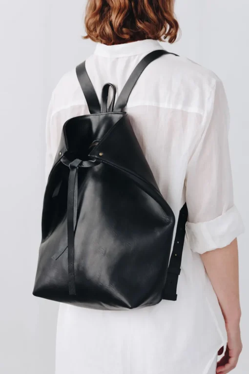 Fashion The Folded Leather Backpack Black Accessories