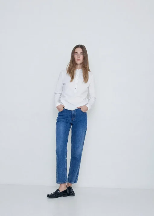 Online Yerse Cotton Ruffle T-Shirt in White Tops